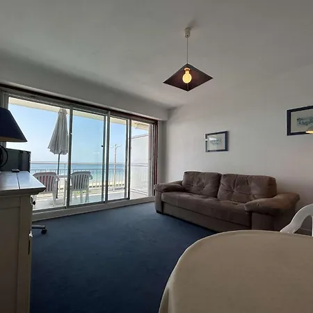 L'empire, - Face - Face - Lb600-040 Appartement