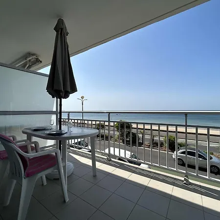 Appartement L'empire, - Face - Face - Lb600-040 *